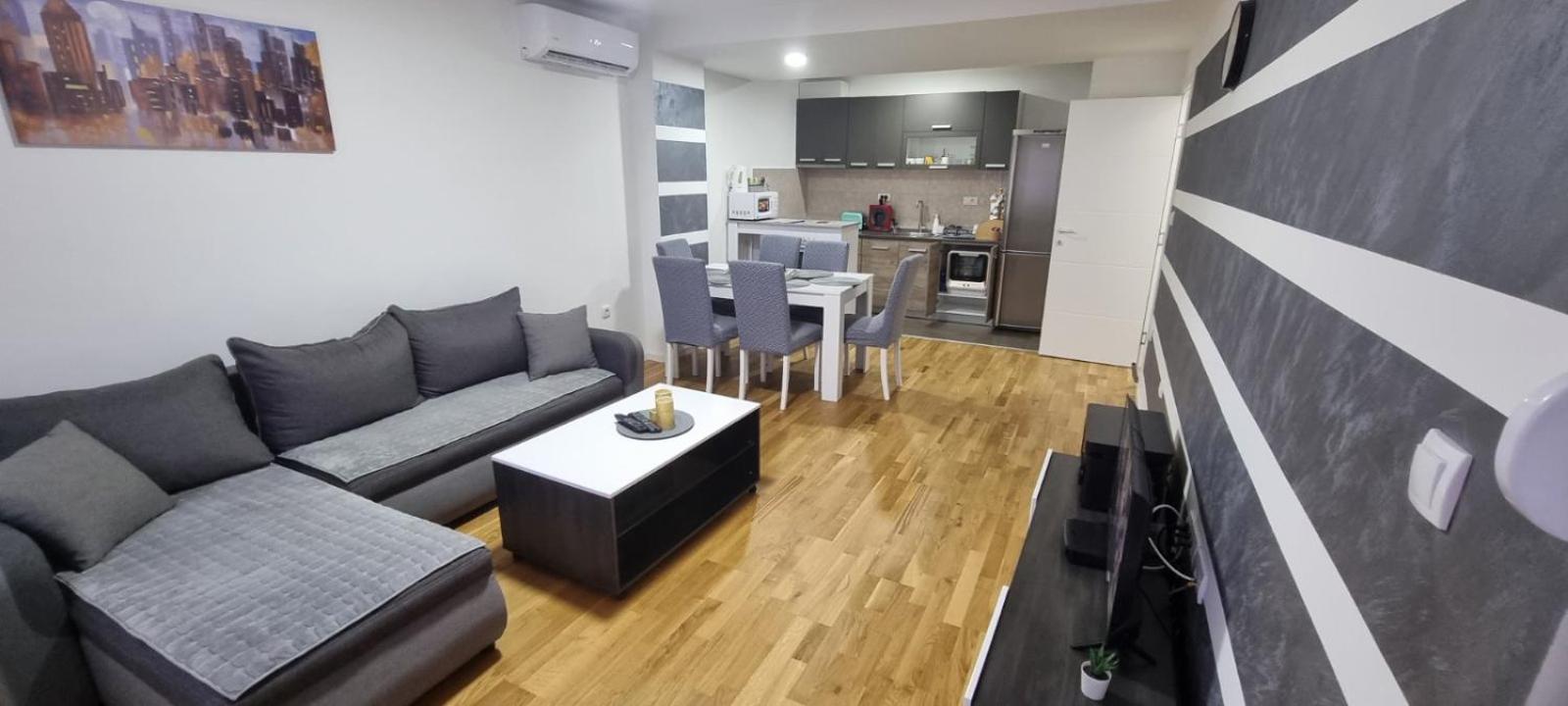 Vlyche Apartment Free Parking Ni Exterior foto